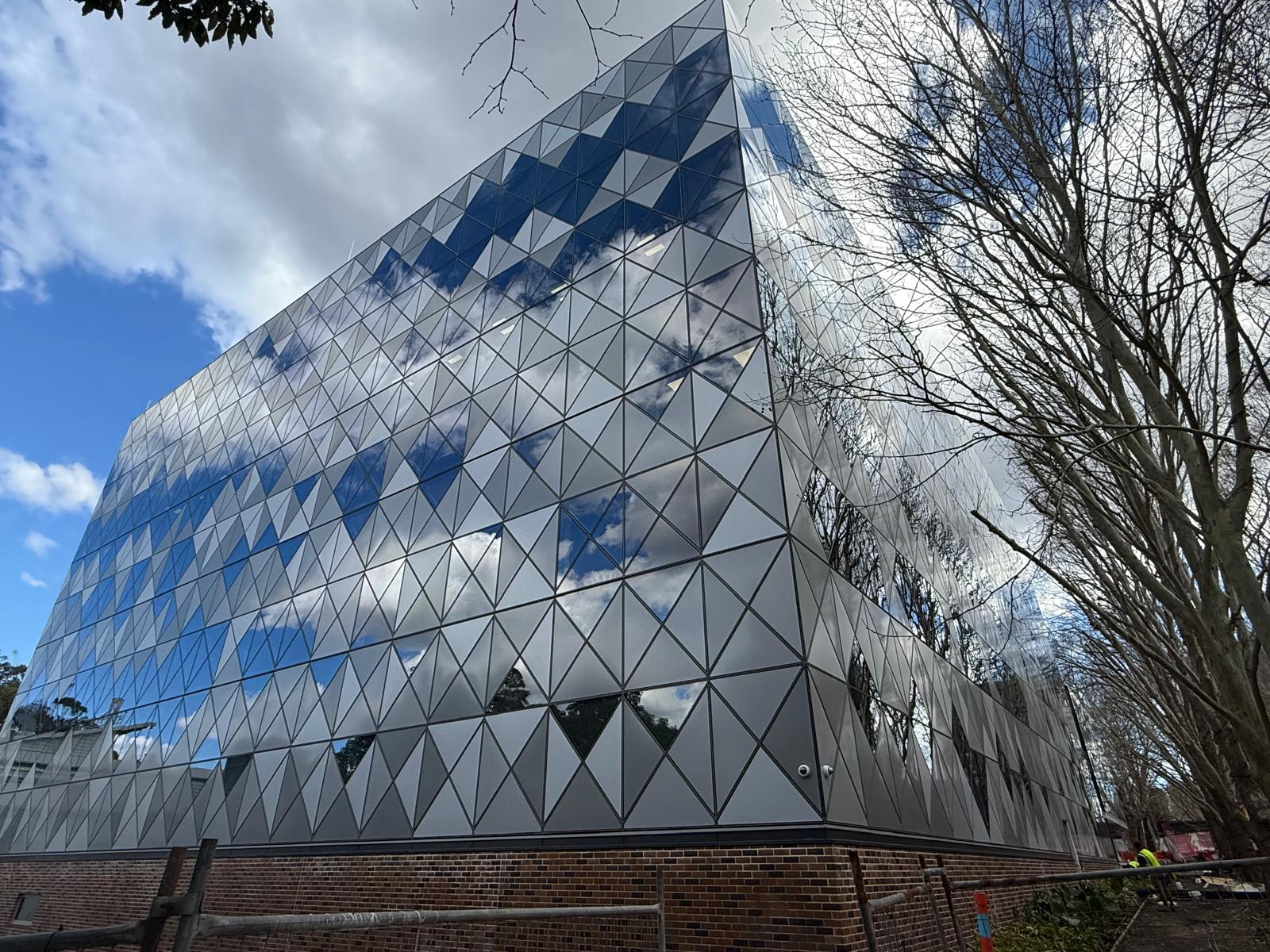 Macquarie University E & A Building, Sydney